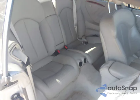 2004 Mercedes-Benz Clk 320 из США, поврежденный, VIN WDBTK65G74T014710